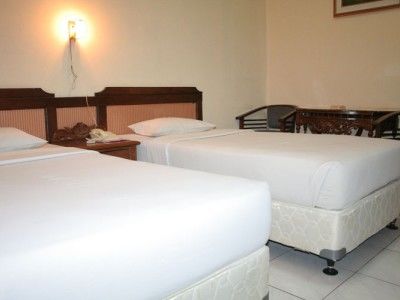 Cihampelas 1 Hotel